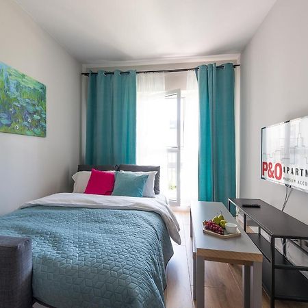 Okecie Airport Studio Bakalarska 2 P&O Serviced Apartments Varşova Dış mekan fotoğraf