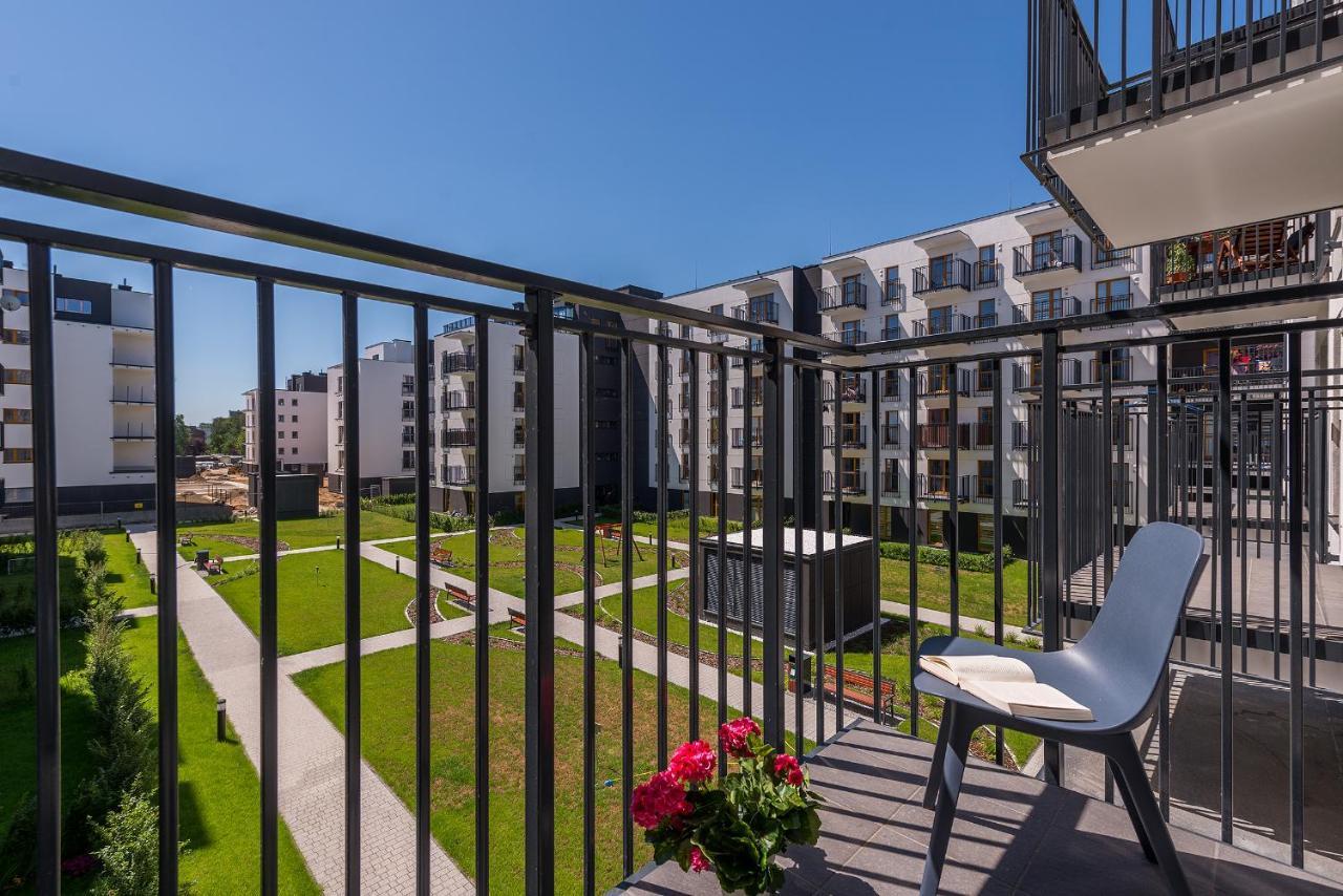 Okecie Airport Studio Bakalarska 2 P&O Serviced Apartments Varşova Dış mekan fotoğraf
