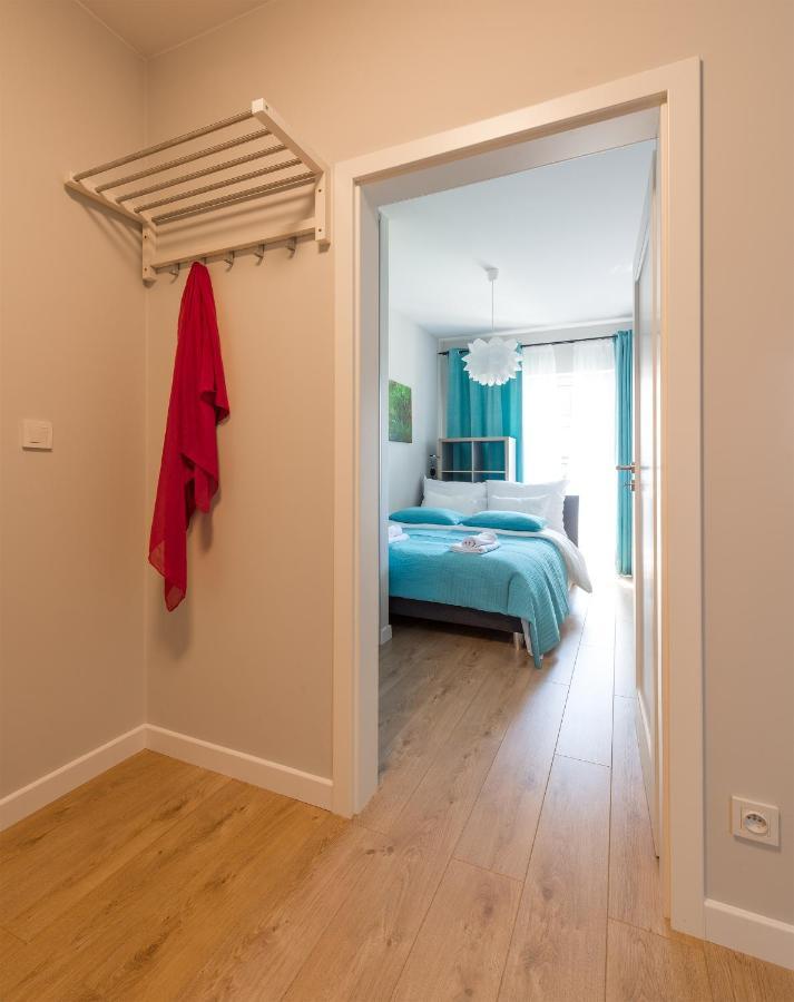 Okecie Airport Studio Bakalarska 2 P&O Serviced Apartments Varşova Dış mekan fotoğraf