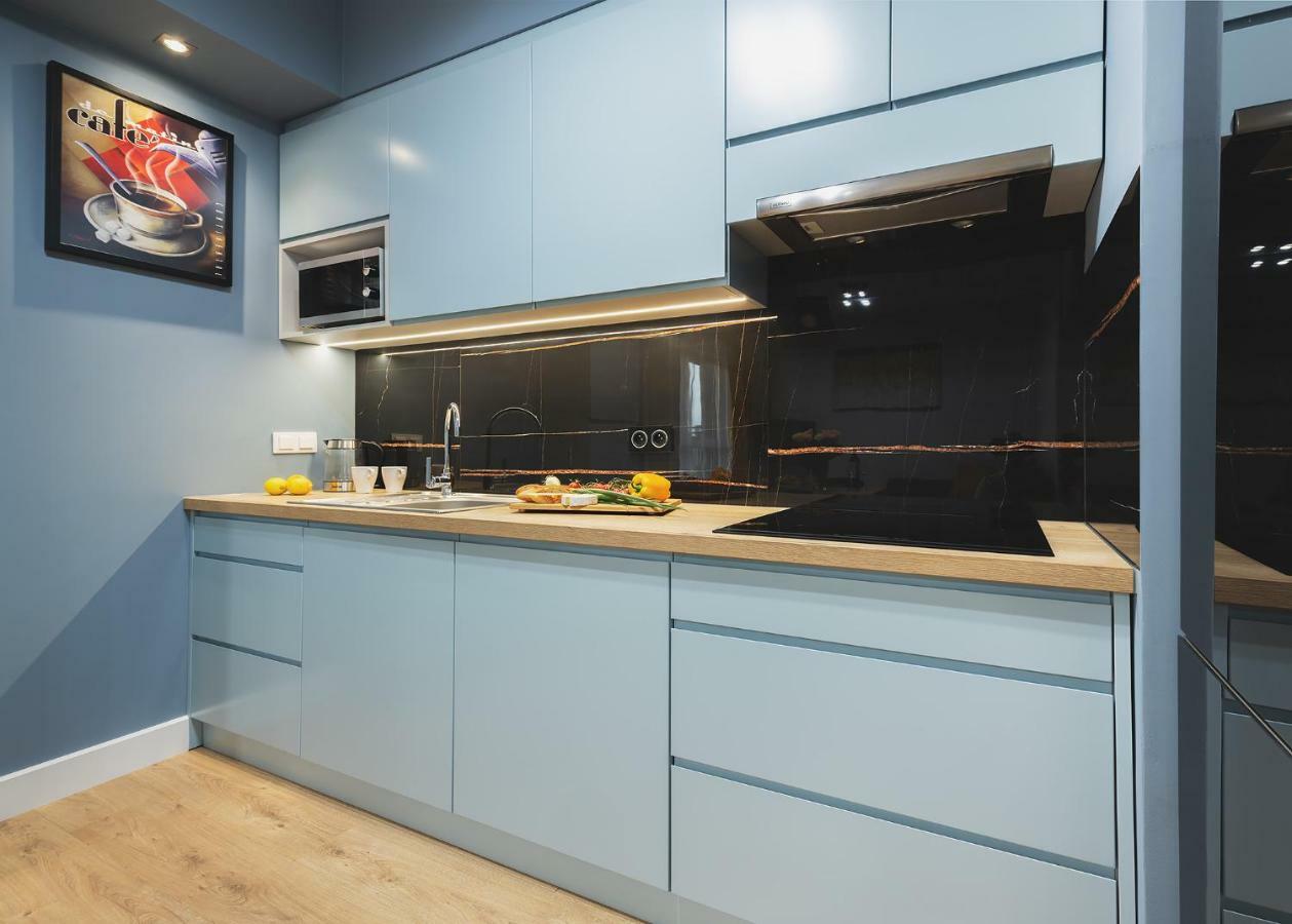 Okecie Airport Studio Bakalarska 2 P&O Serviced Apartments Varşova Dış mekan fotoğraf