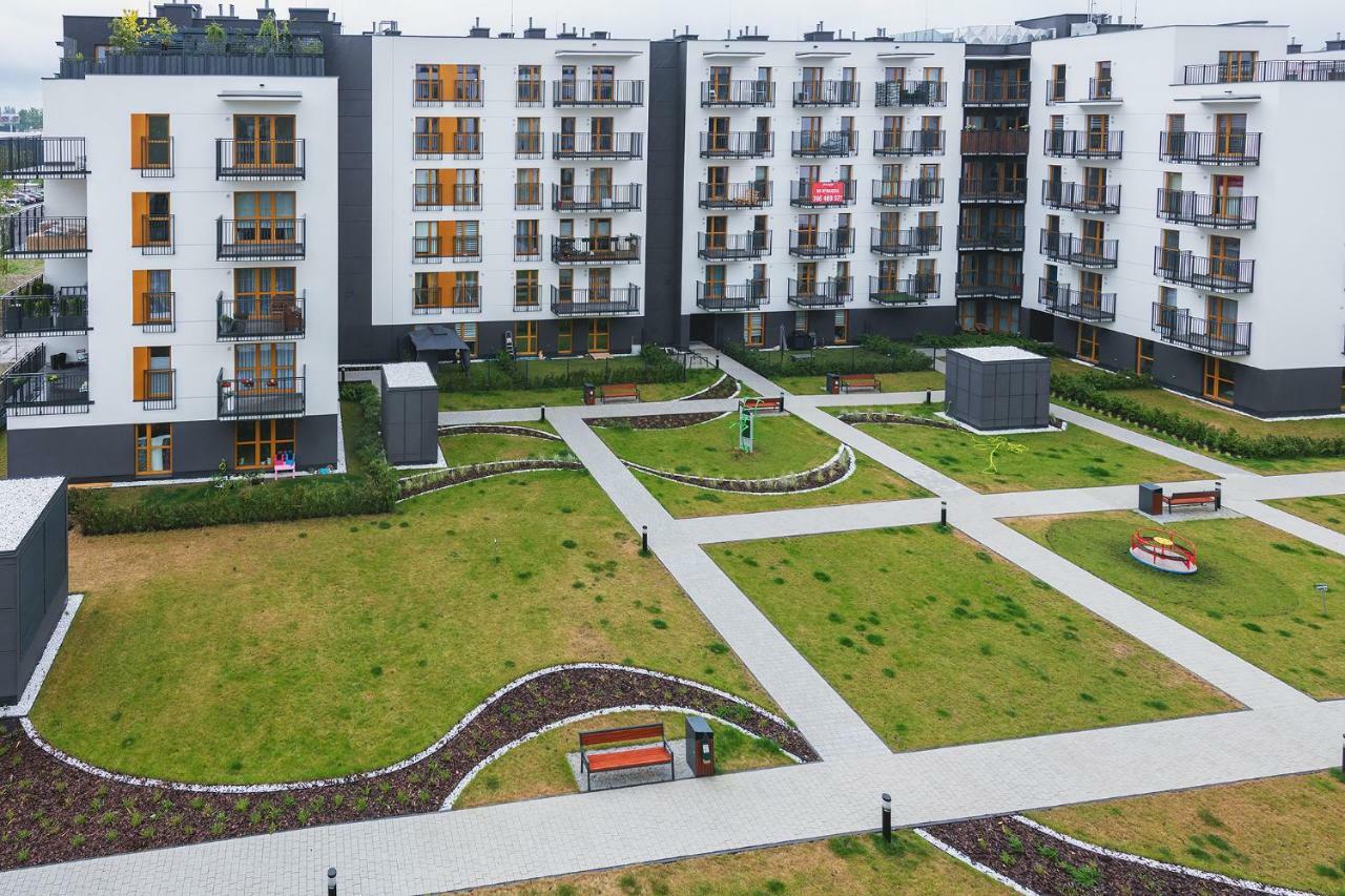 Okecie Airport Studio Bakalarska 2 P&O Serviced Apartments Varşova Dış mekan fotoğraf